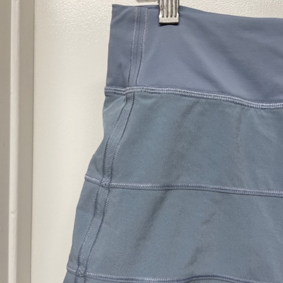 Lululemon Pace Rival Skirt Skort Chambray Sz 8 - Picture 4 of 9